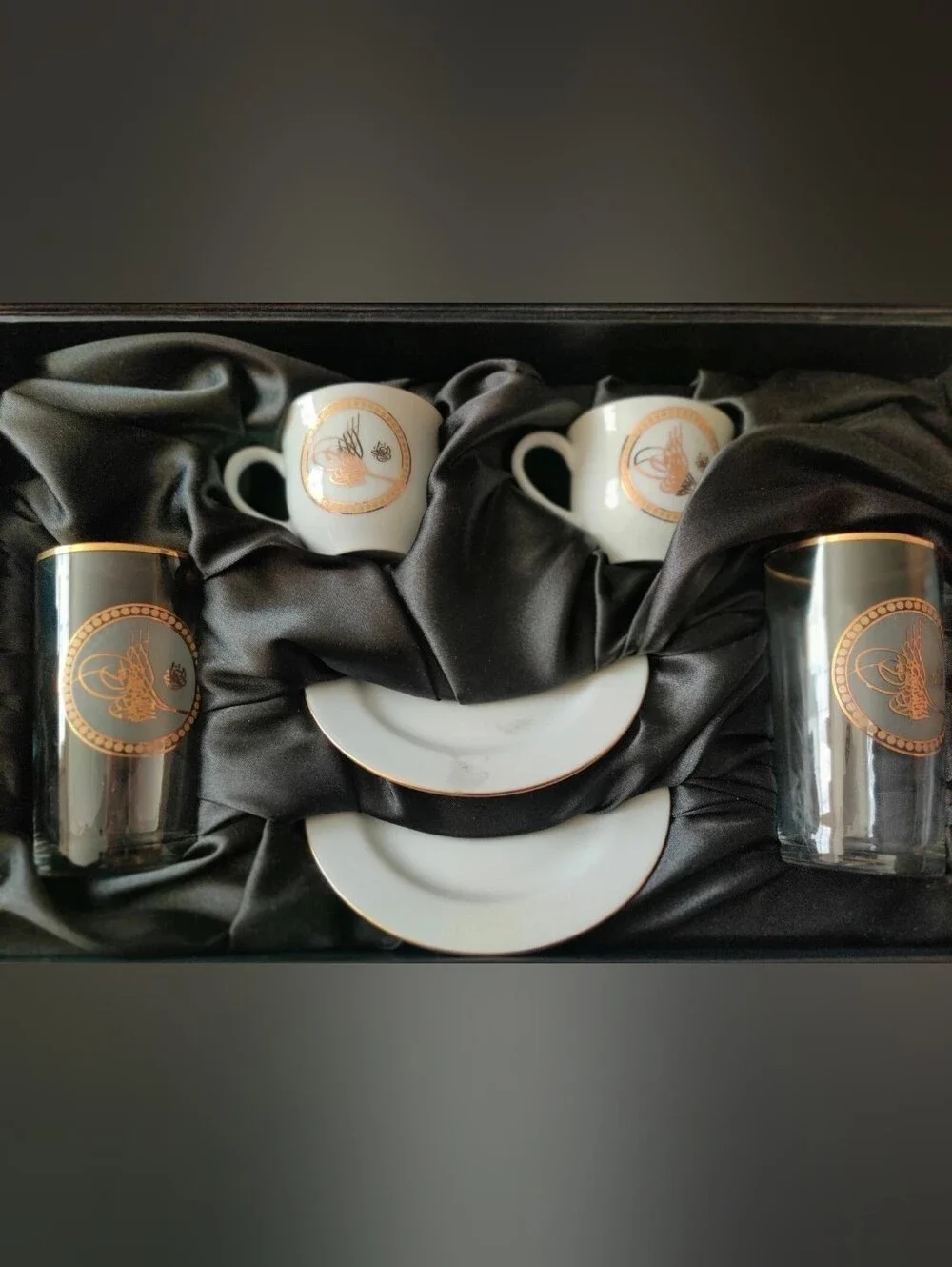 Unique vintage Verda Tea Set With 2 Glasses 2 Tea Cups 2 Saucers In Box